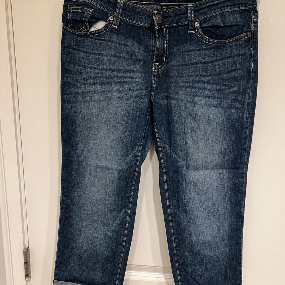 Cropped straight leg Women's Jeans